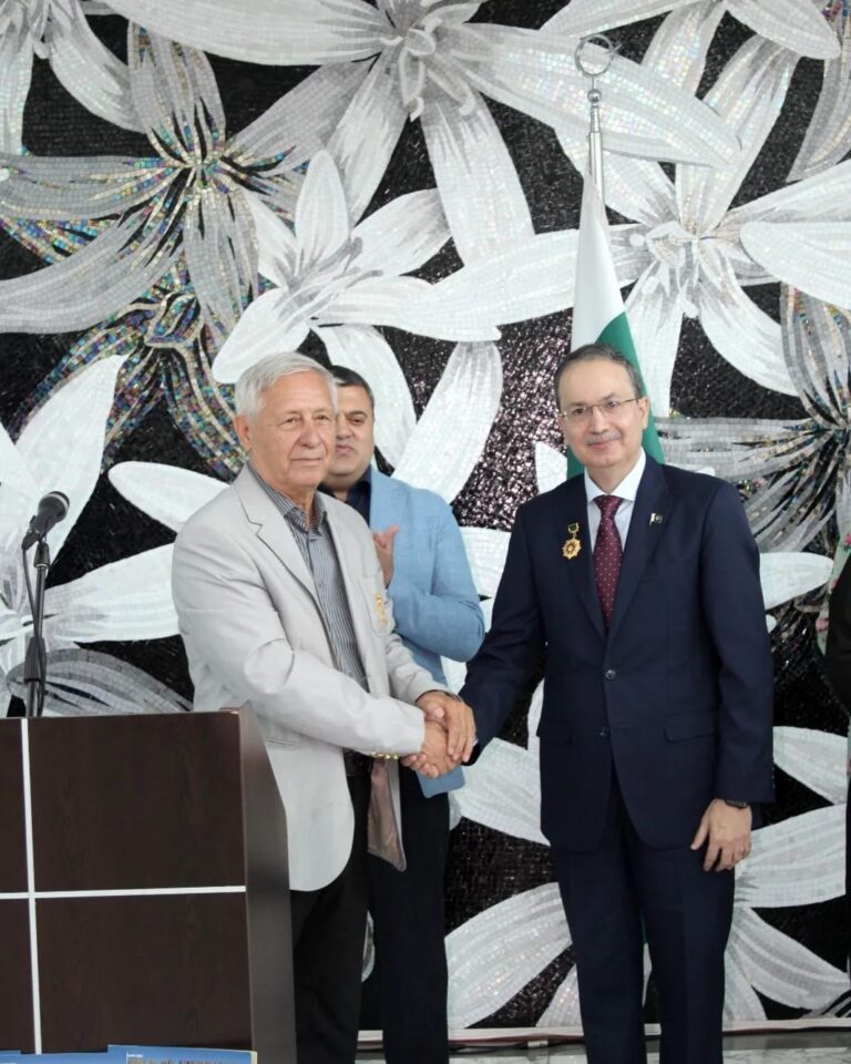 WhatsApp Image 2025-09-29 at 23.01.42